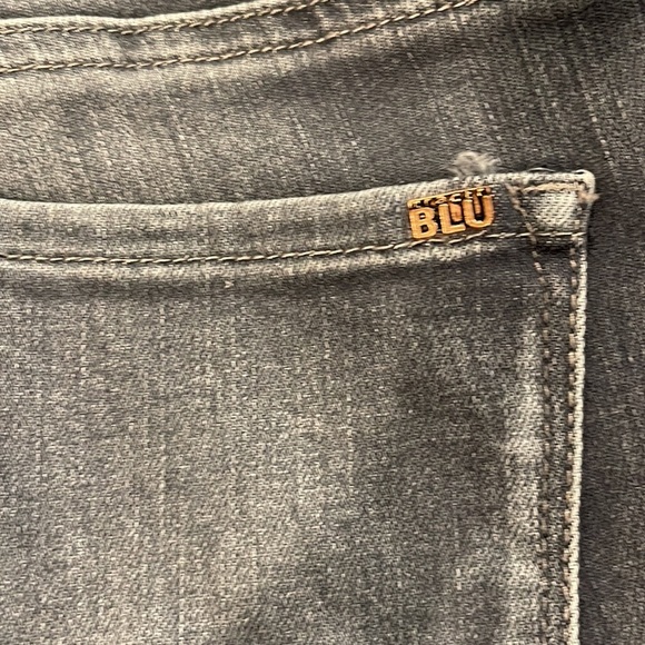 Tractr BLU Charcoal Grey/Blue Raw Hem Skinny jeans - Picture 6 of 7